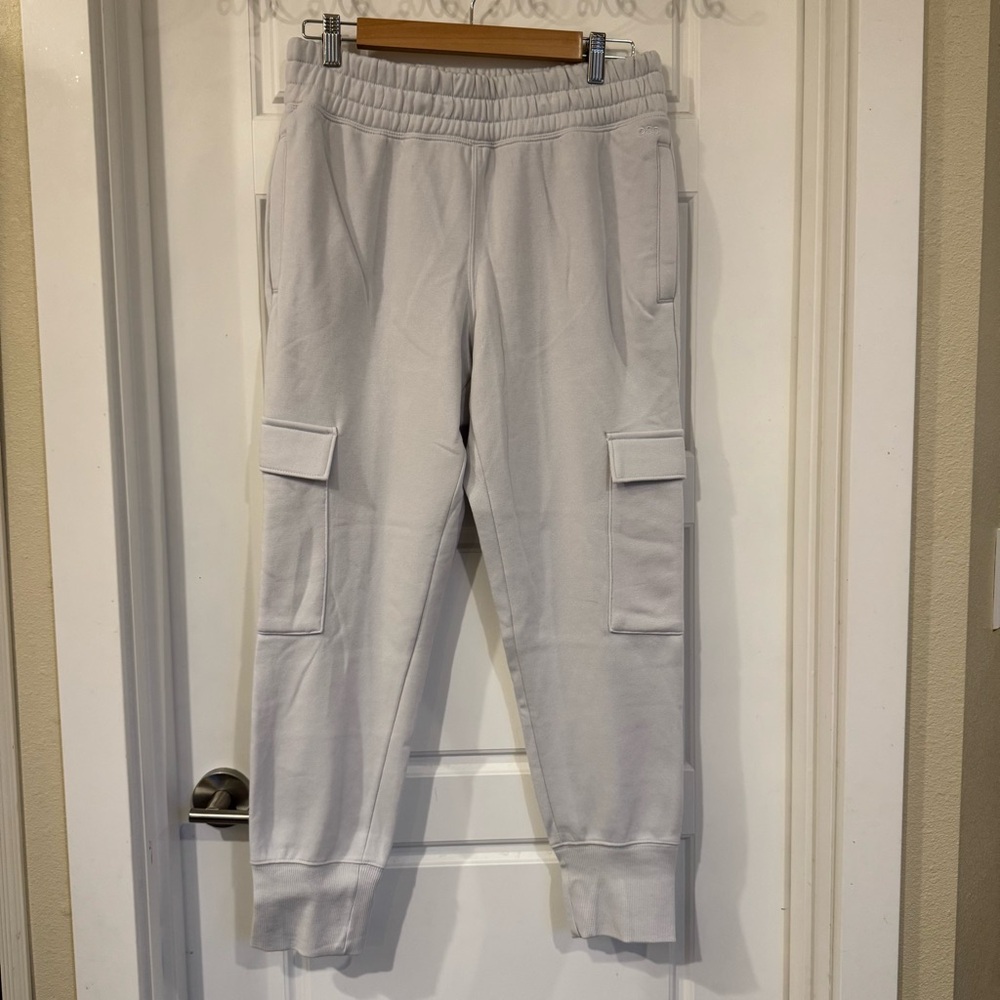 Women’s Cargo Jogger Sweats
